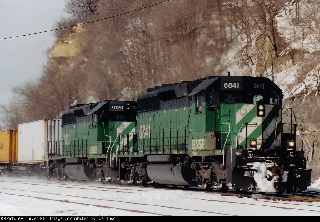 BNSF 6841 East